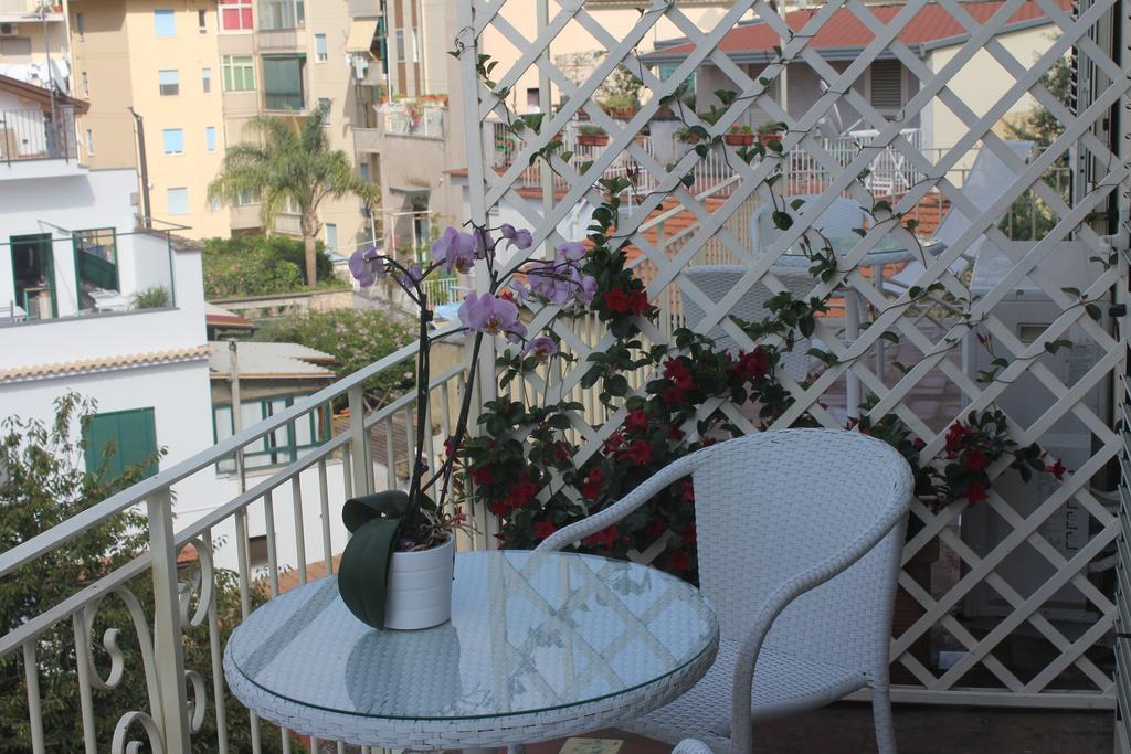 B&B Il Giglio Bianco Sorrento Kültér fotó