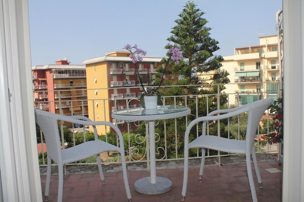 B&B Il Giglio Bianco Sorrento Kültér fotó
