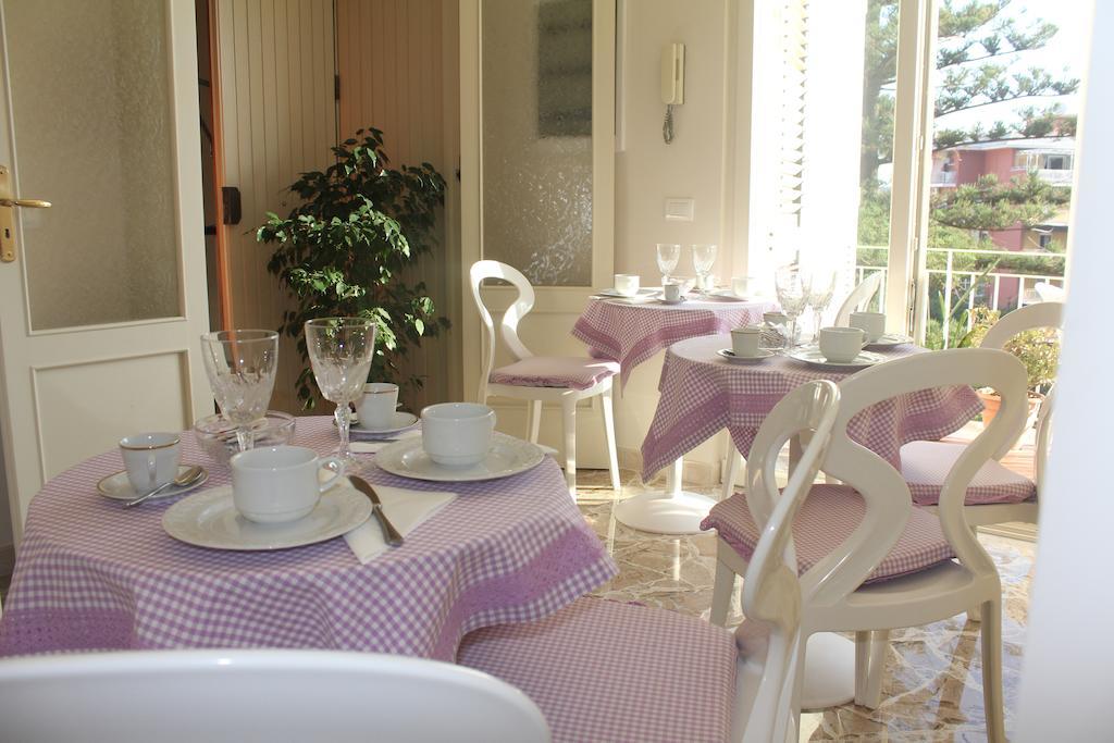 B&B Il Giglio Bianco Sorrento Kültér fotó